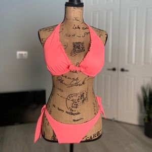 New VS Coral color bikini. Top 36D bottom M.